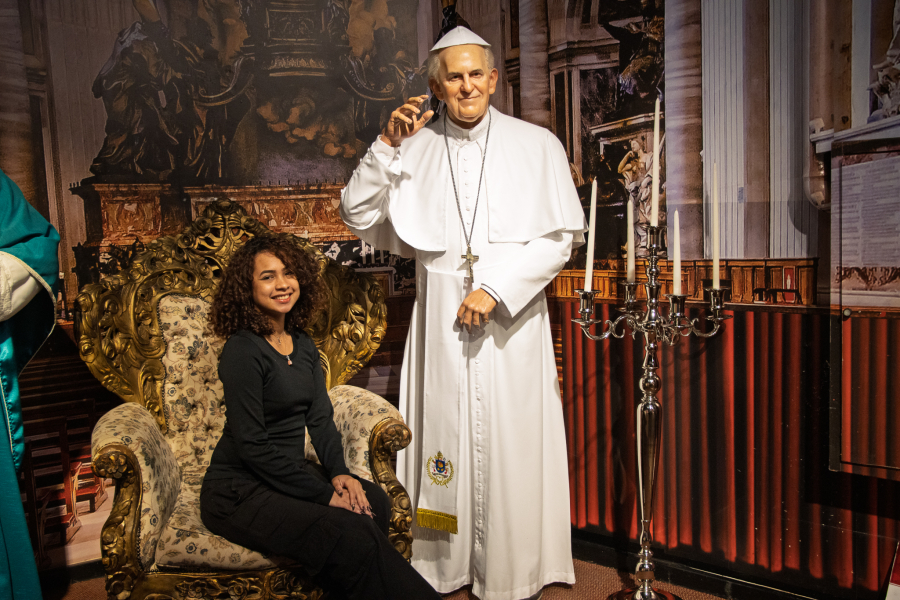Turistas vão ganhar foto com Papa Francisco no Museu de Cera