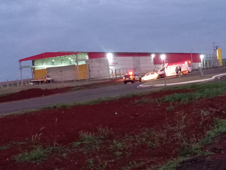 Homem é encontrado morto dentro de veículo na PR-497 em Itaipulândia