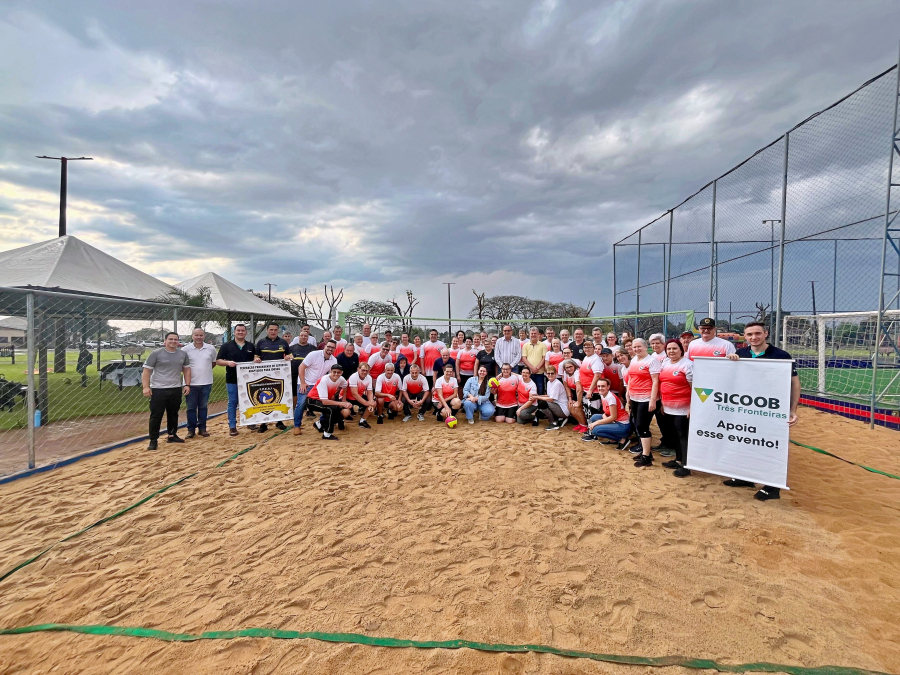 Itaipulândia realiza 1º Campeonato Municipal de Vôlei de Areia para Idosos